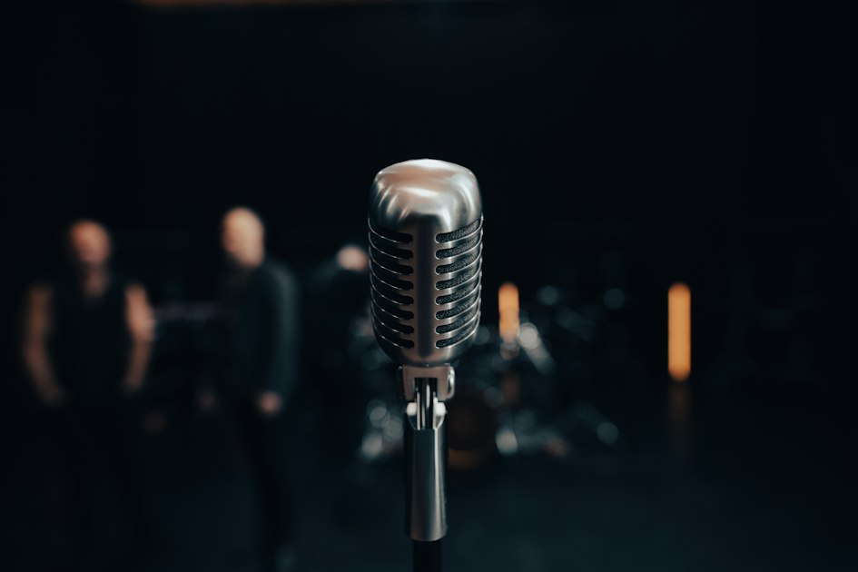 Tips for Managing a Six-Piece Band